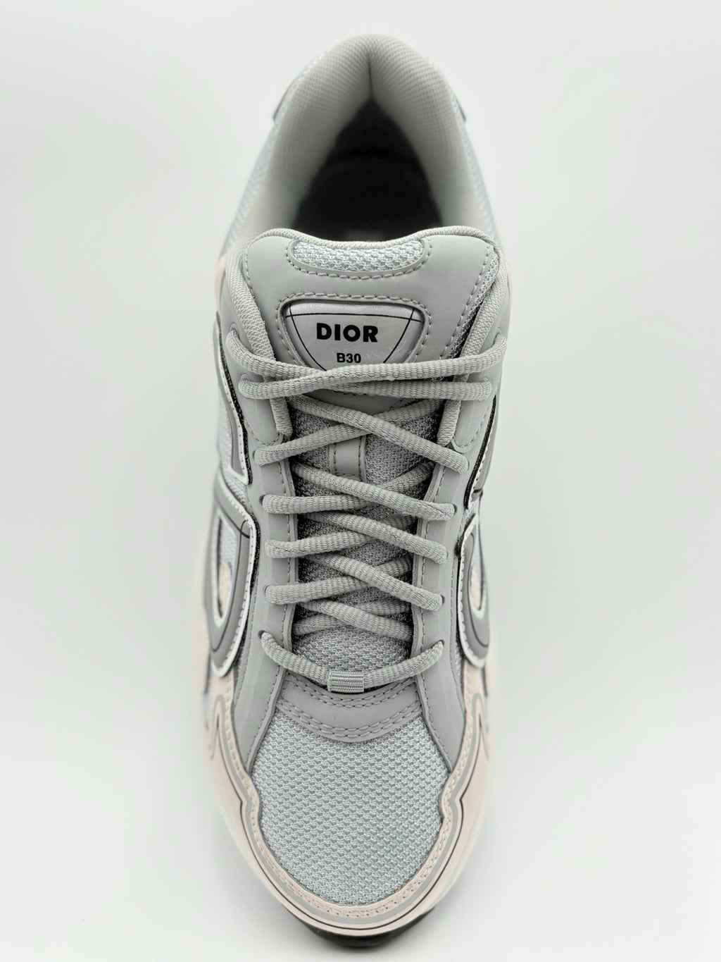 Size 42 (9 US) Dior B30 Reflective ' Grey Light Pink ' | EXCELLENT CONDITION!