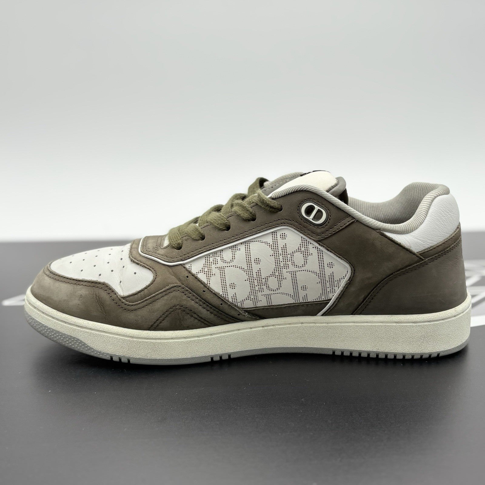 Size 45 (12 US) - Dior B27 Low Dior ' Olive White ' | GREAT CONDITION!