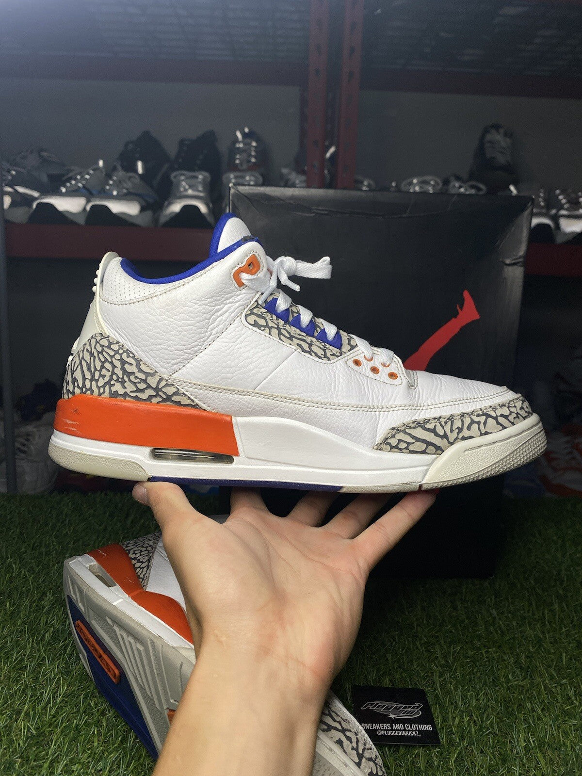 Size 10.5 - Air Jordan 3 Retro Knicks ‘ White, Orange ‘ | GOOD CONDITION!