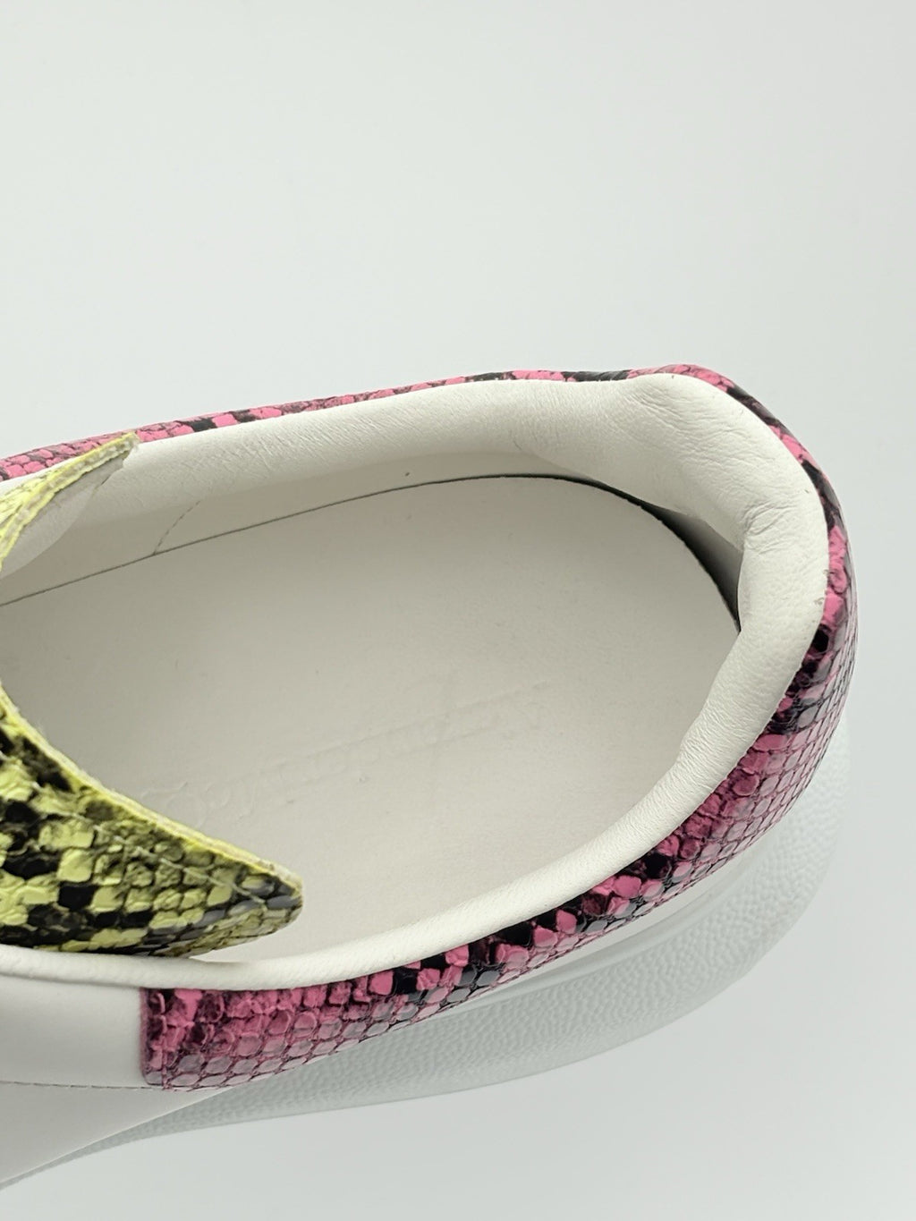 Size 41 (8 US) Alexander McQueen ' White Multi Snake Print ' | SUPER CLEAN!