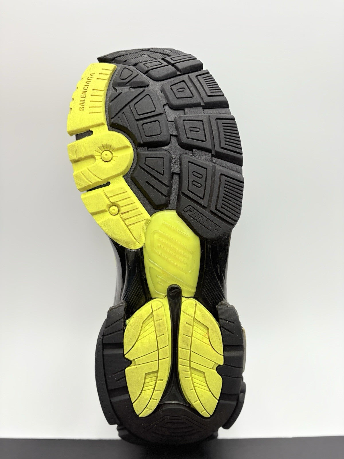 Size 46 (13 US) - Balenciaga Runner 2.0 ' Silver Neon Yellow ' | SUPER CLEAN!