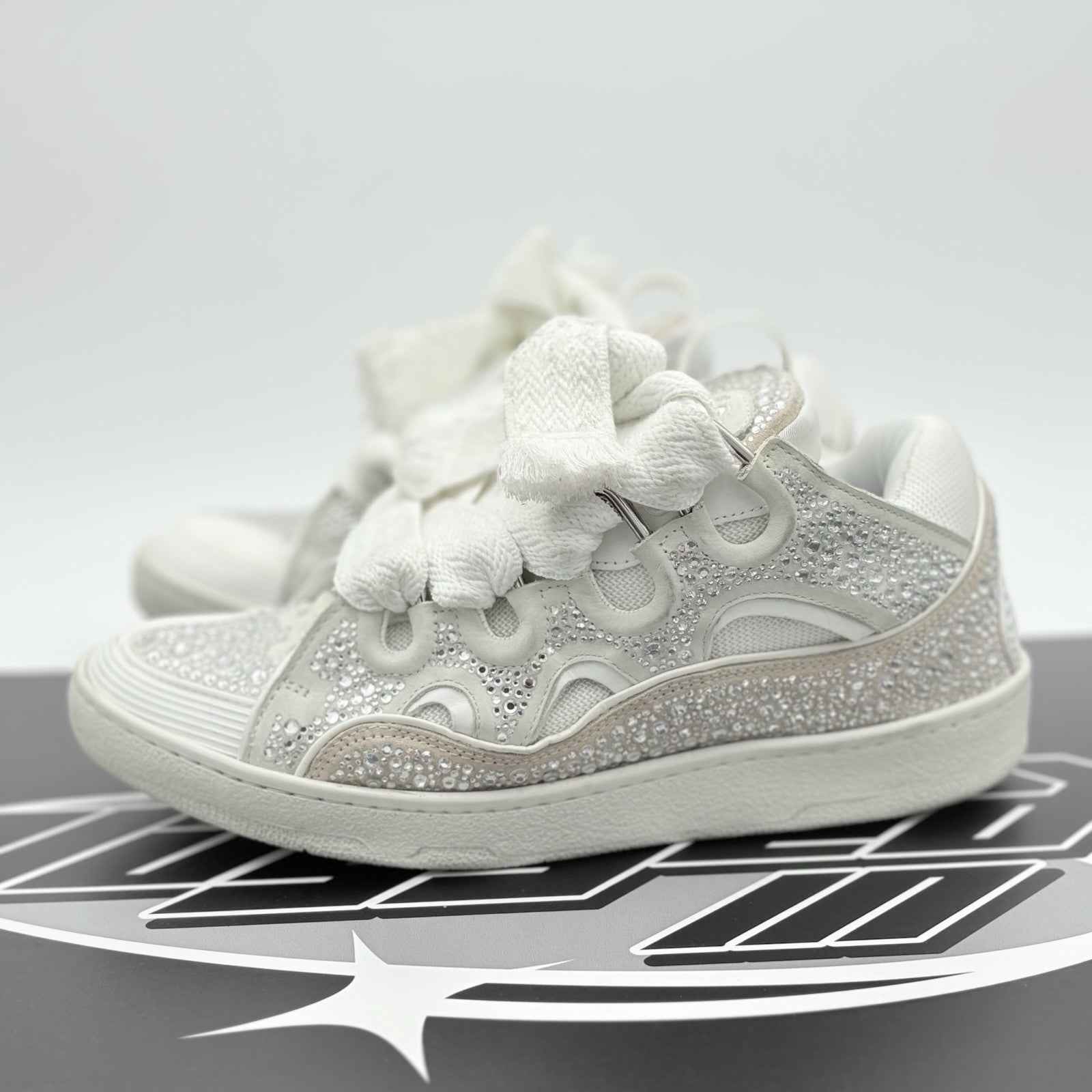 Size 44 (11 US) - Lanvin Curb Rhinestone ' White ' | GREAT CONDITION!