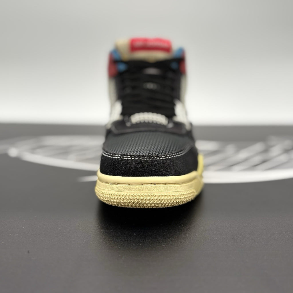 Size 6.5 - Jordan 4 Retro x Union LA Mid Off Noir | GREAT CONDITION!