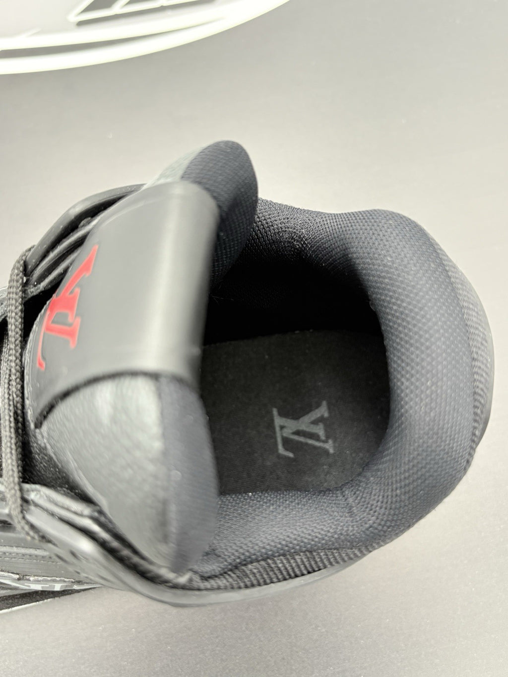 Size 9.5 LV (10.5-11 US) Louis Vuitton Trainer Eclipse ' Black Grey ' | CLEAN!