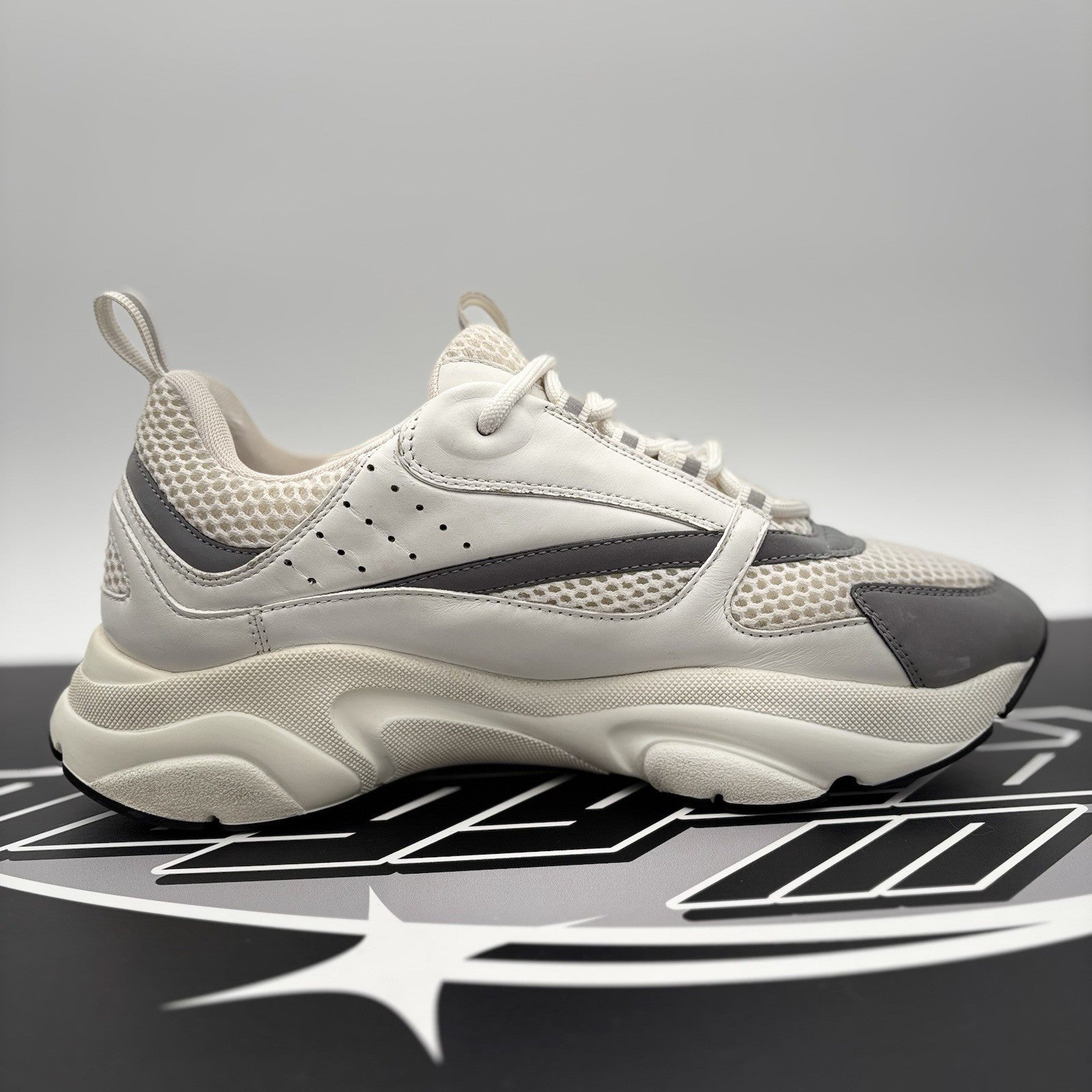 Size 44  (11 US) - Dior B22 Sneaker ' White Reflective ' | SUPER CLEAN!