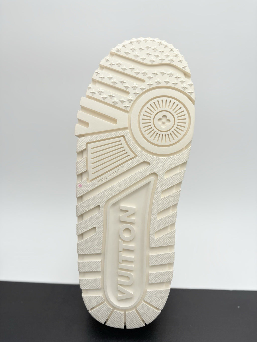 Size 10 LV (11-11.5 US) - Louis Vuitton Maxi Trainer ' White ' | WORN ONCE!