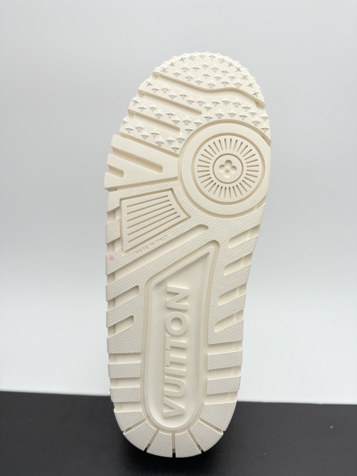 Size 10 LV (11-11.5 US) - Louis Vuitton Maxi Trainer ' White ' | WORN ONCE!