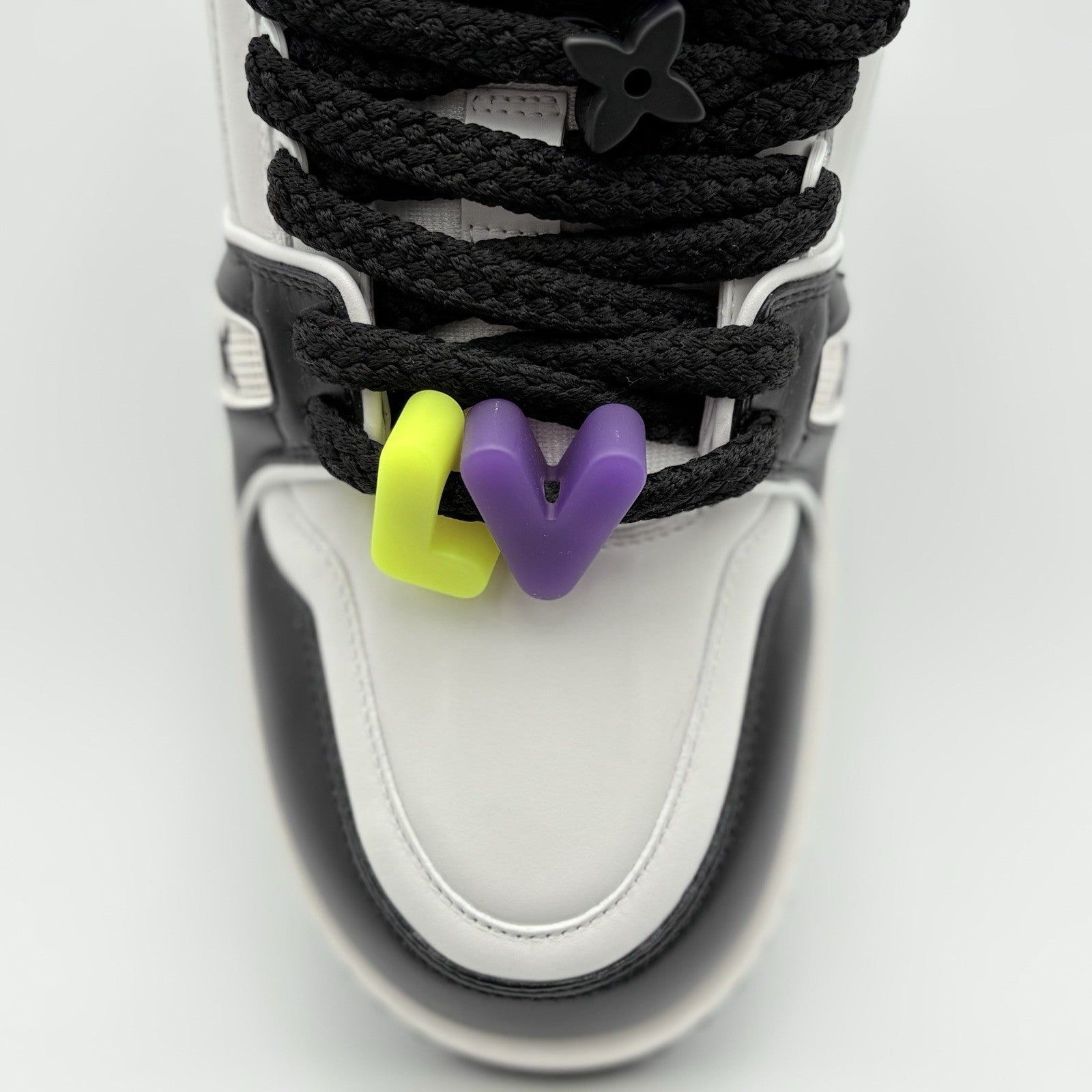 Size 10.5 LV (11.5-12 US) - Louis Vuitton Maxi ' Black White ' | ONLY TRIED ON!