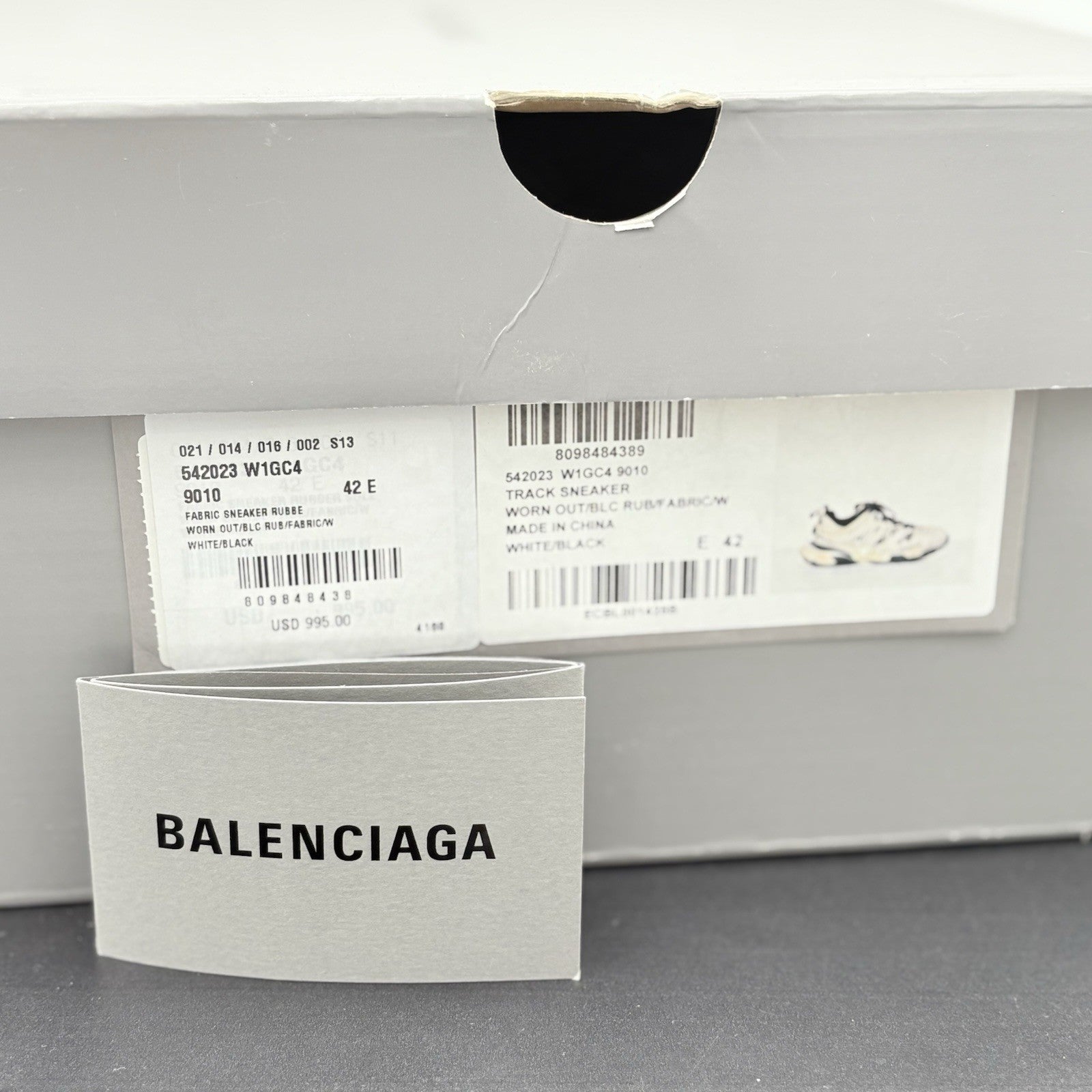Size 42 (9 US) - Balenciaga Track Sneaker ' White Black ' | SUPER CLEAN!
