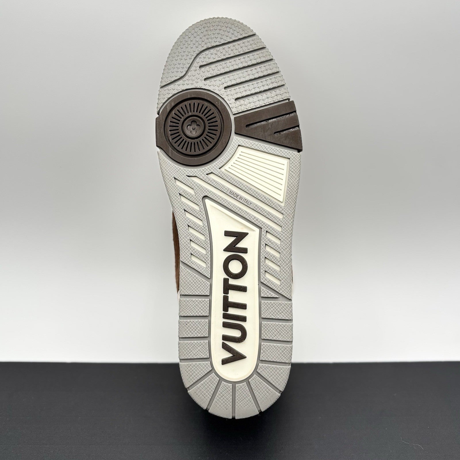 Size 9 LV (10-10.5 US) Louis Vuitton Trainer Strap ' Brown, Beige ' | EXCELLENT!