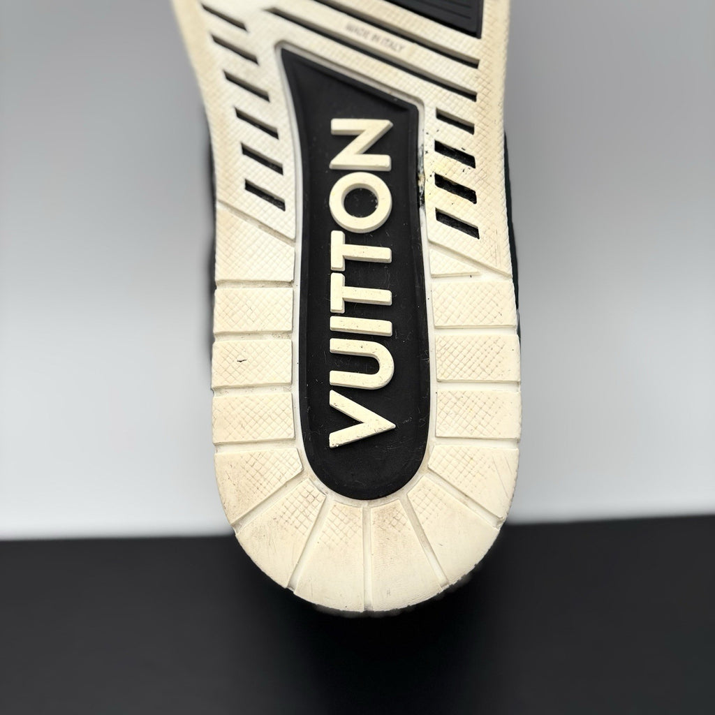Size 8.5 LV (9.5-10 US) Louis Vuitton Skate ' Black White '