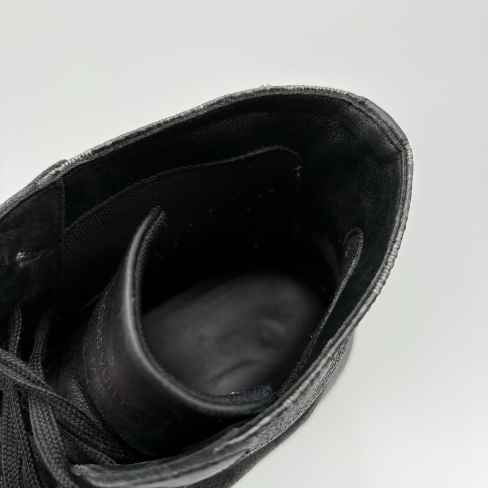 Size 7 LV (8-8.5 US) Louis Vuitton Tattoo Line High Top Damier Graphite - Black
