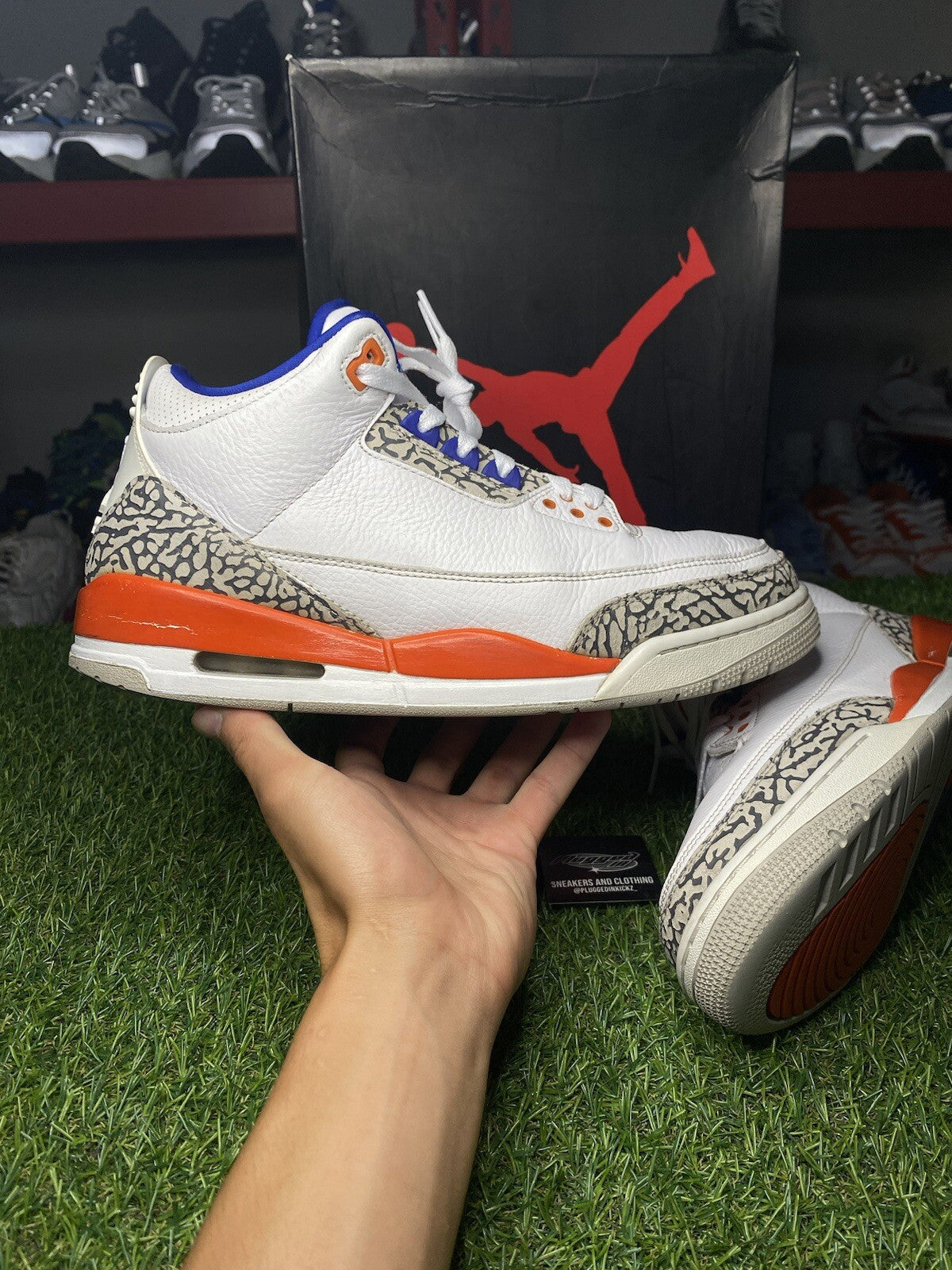 Size 10.5 - Air Jordan 3 Retro Knicks ‘ White, Orange ‘ | GOOD CONDITION!