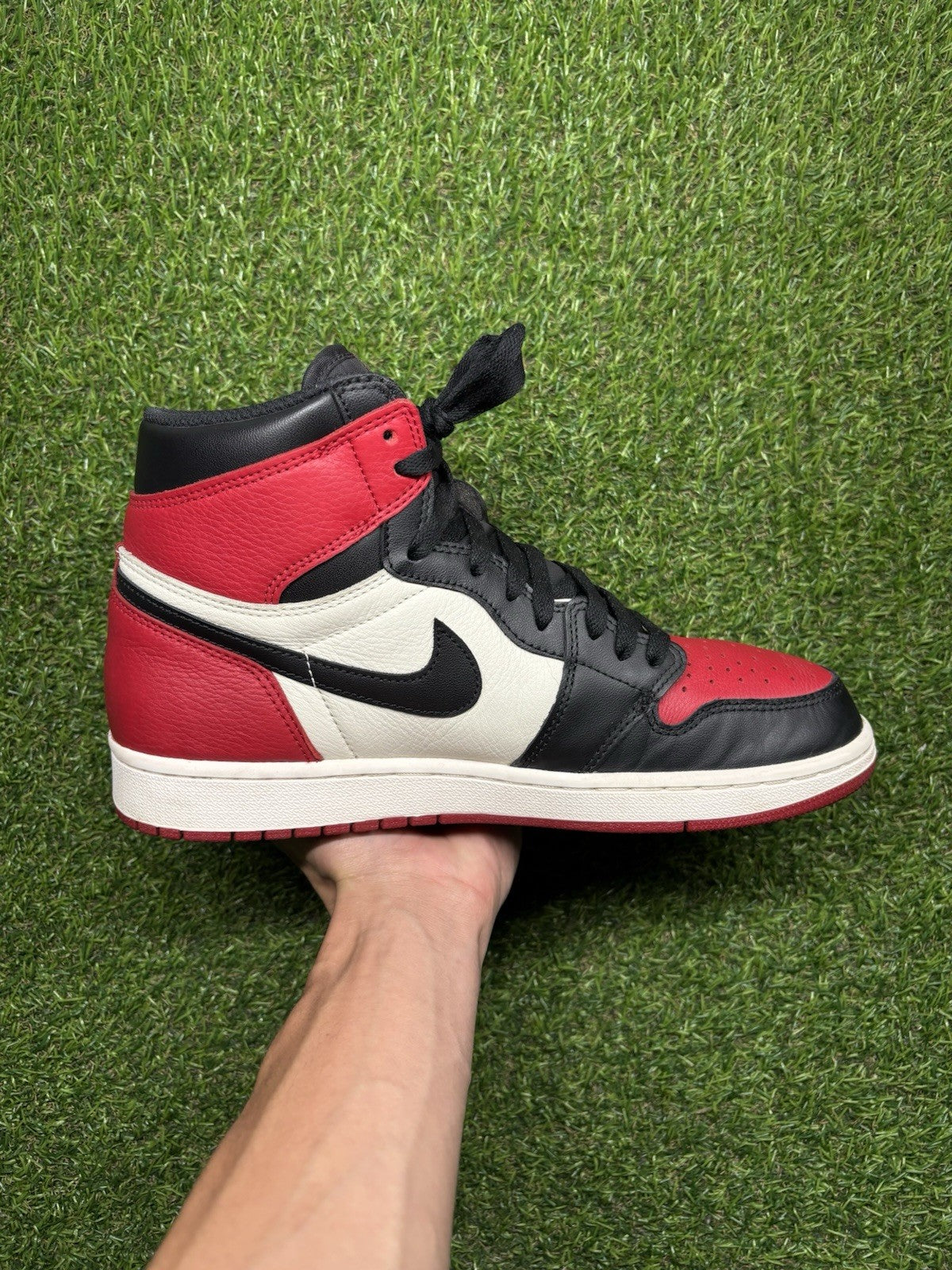 Size 10 - Jordan 1 Retro OG High Bred Toe | GREAT CONDITION!