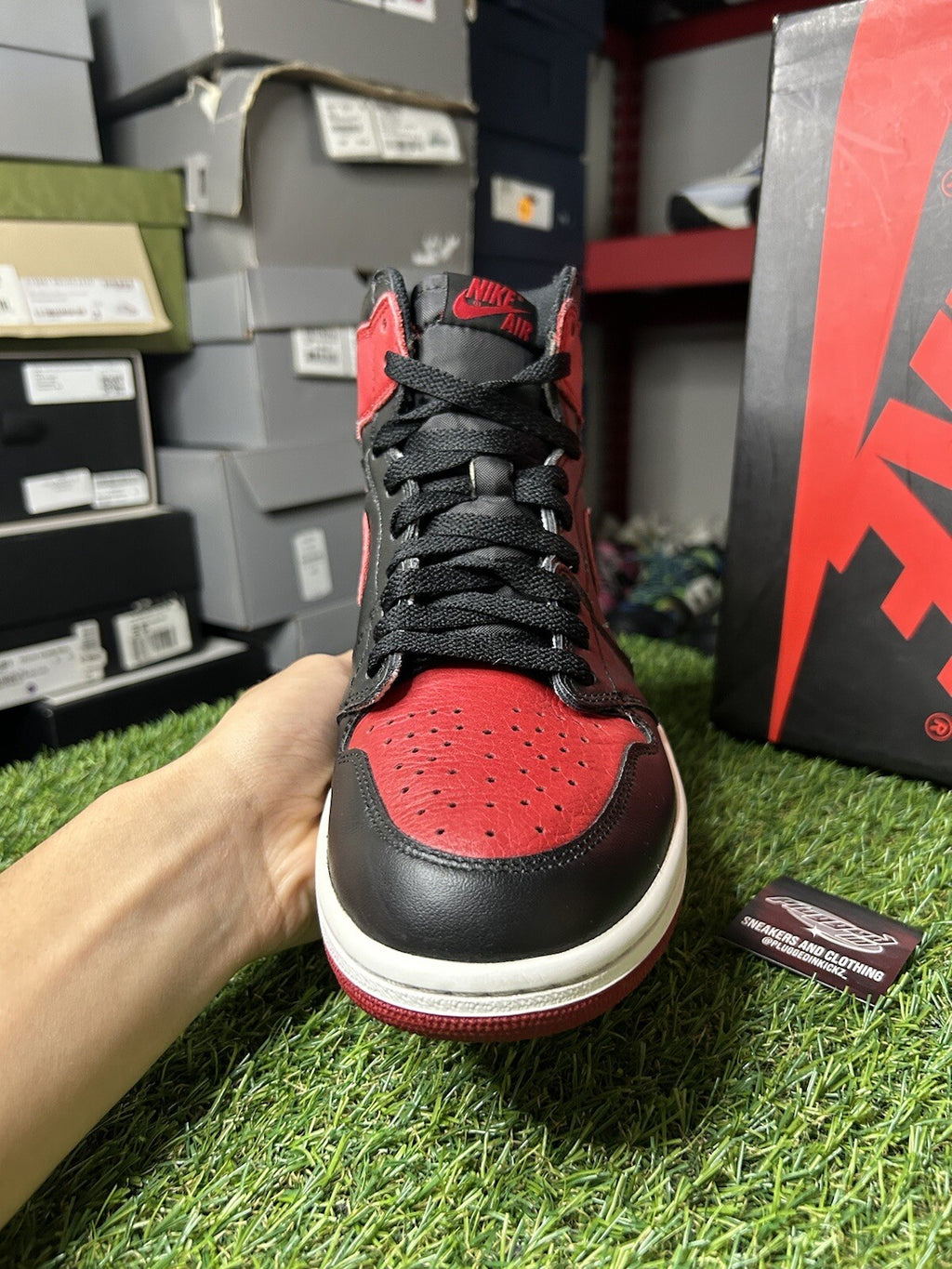 Size 9.5 - Nike Air Jordan 1 Retro High OG 'Banned' 2016