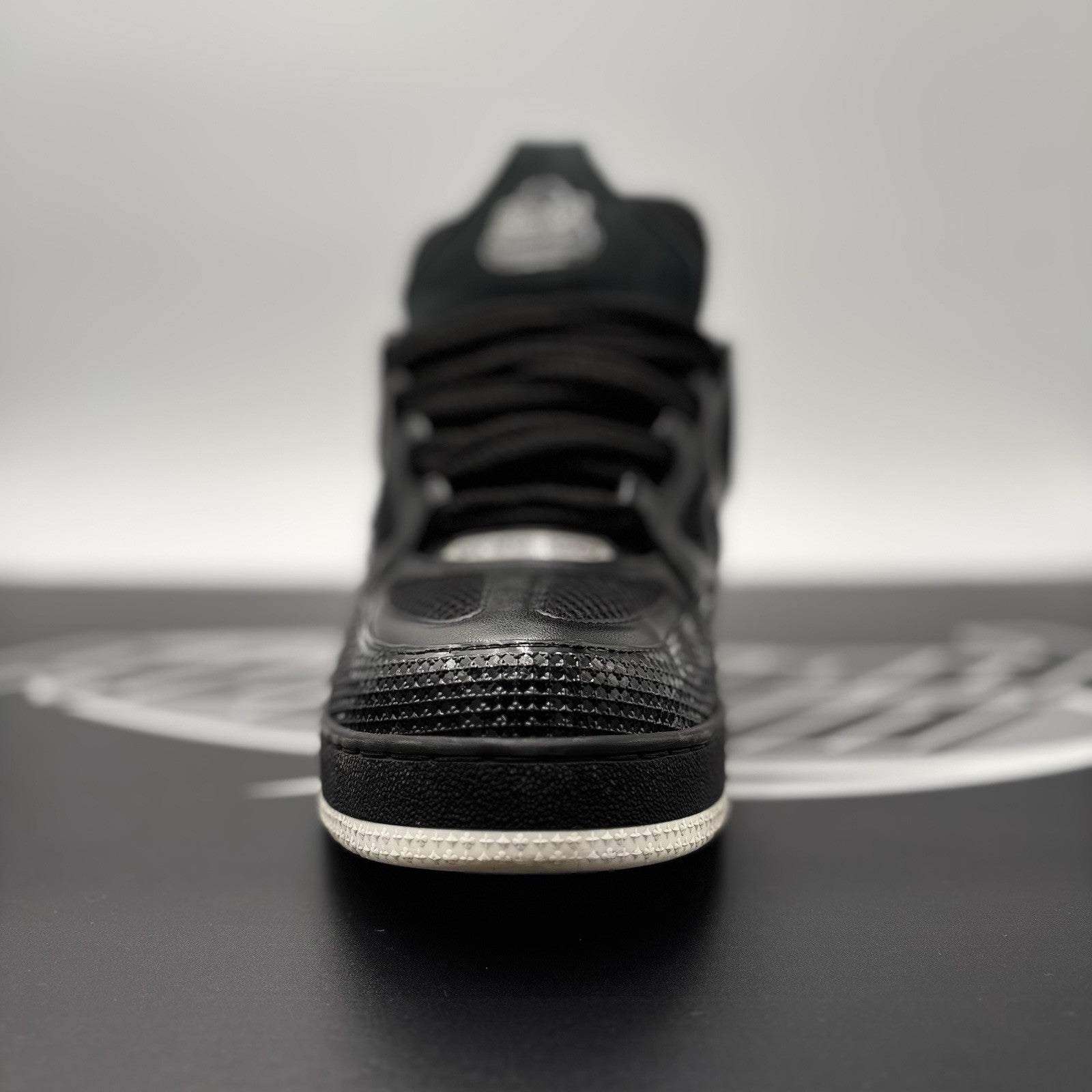 Size 8.5 LV (9.5-10 US) Louis Vuitton Skate ' Black White '