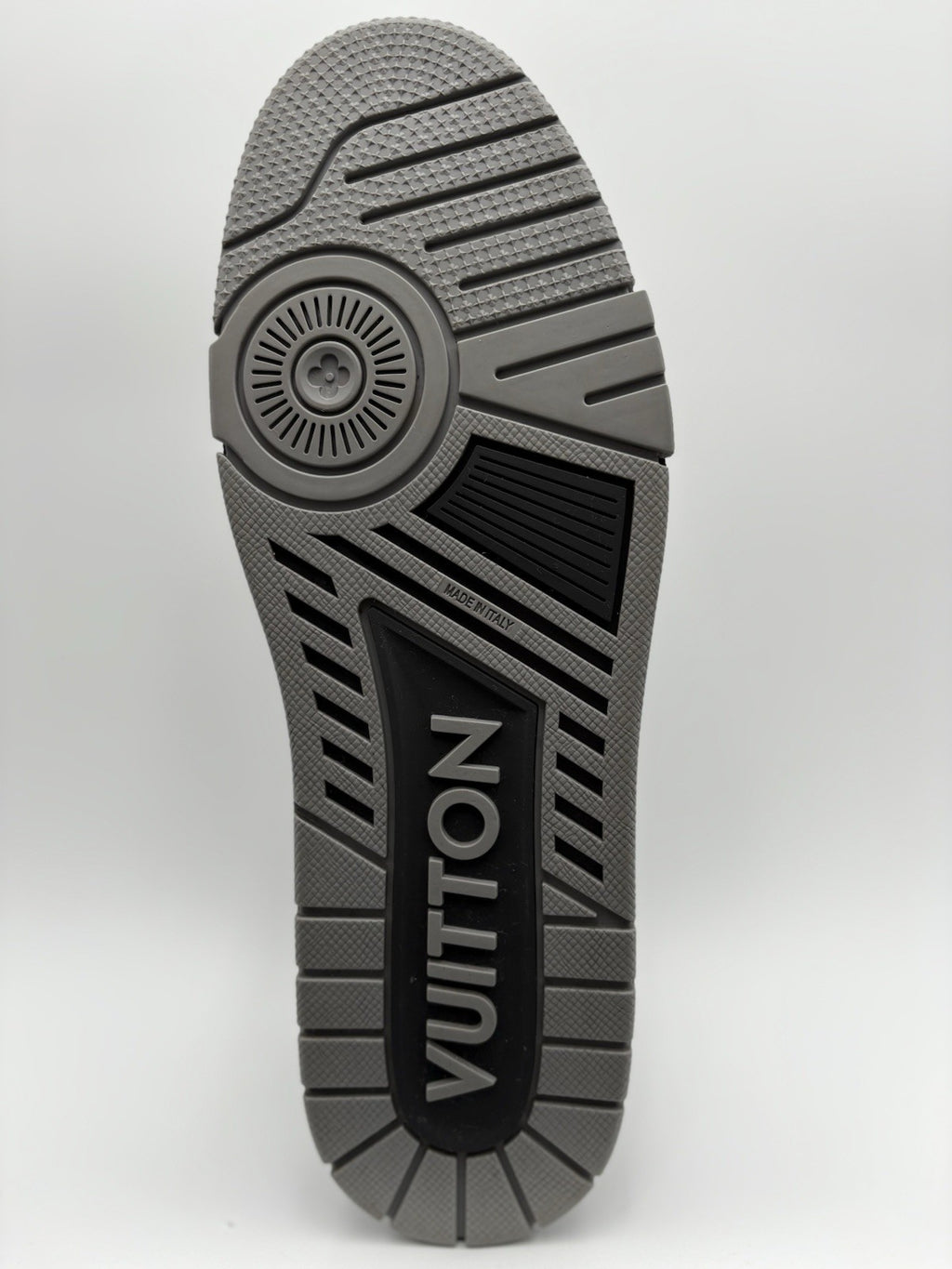 Size 11 LV (12-12.5 US) Louis Vuitton Croc Denim Strap Trainer ' Black ' WORN 1x