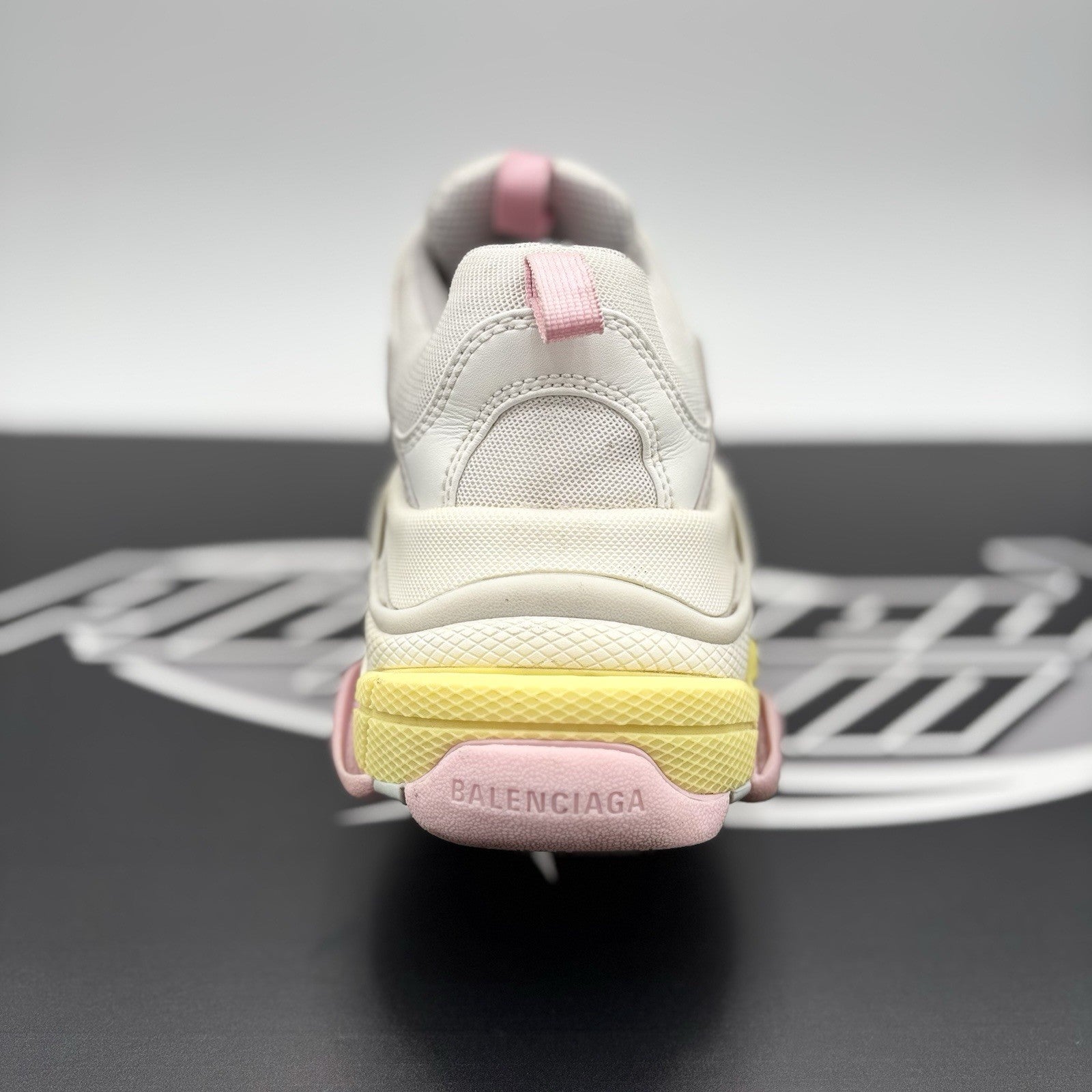 Size 40 (7 US) - Balenciaga Triple S Sneaker ' White, Pink ' | GREAT COND