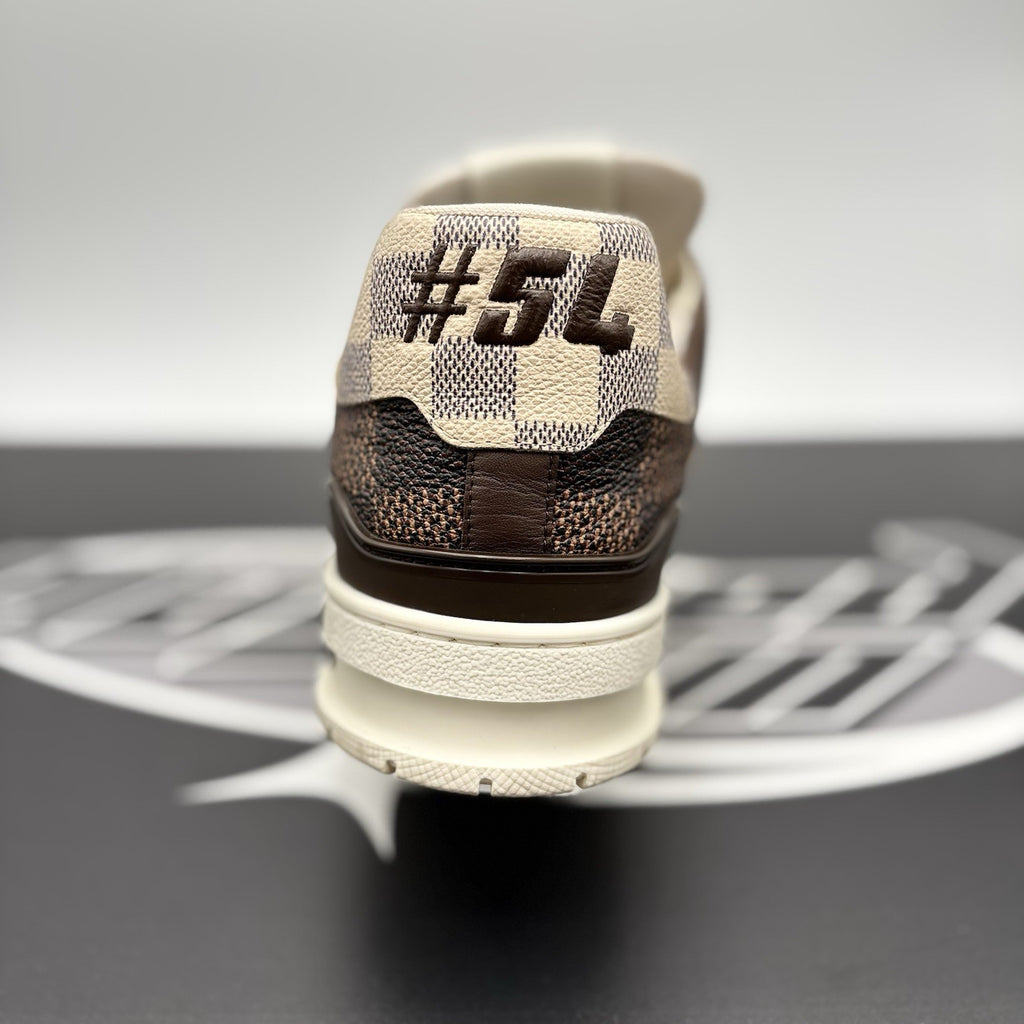 Size 9 LV (10-10.5 US) - Louis Vuitton Trainer ' Monogram Brown Ebene ' | GREAT!