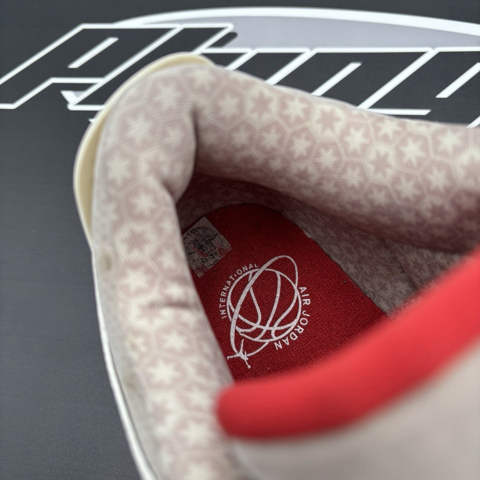 Size 11.5 - Air Jordan 3 Retro ' International Flight ' | GOOD CONDITION!