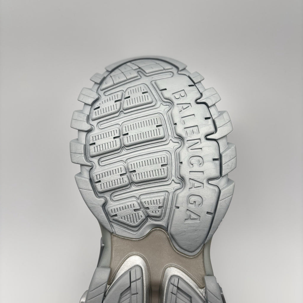 Size 43 EU (10 US) - Balenciaga Track ' Triple Silver ' | BRAND NEW!