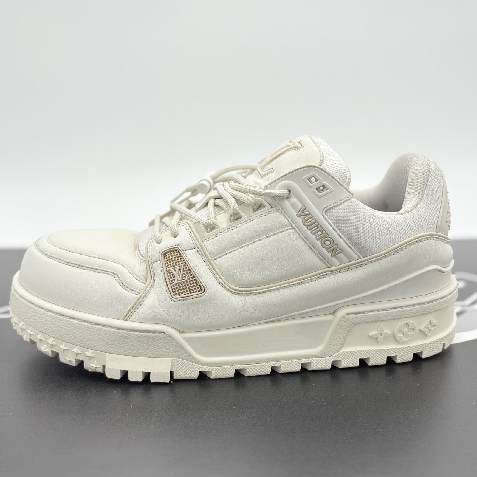 Size 10 LV (11-11.5 US) - Louis Vuitton Maxi Trainer ' White ' | GOOD CONDITION!