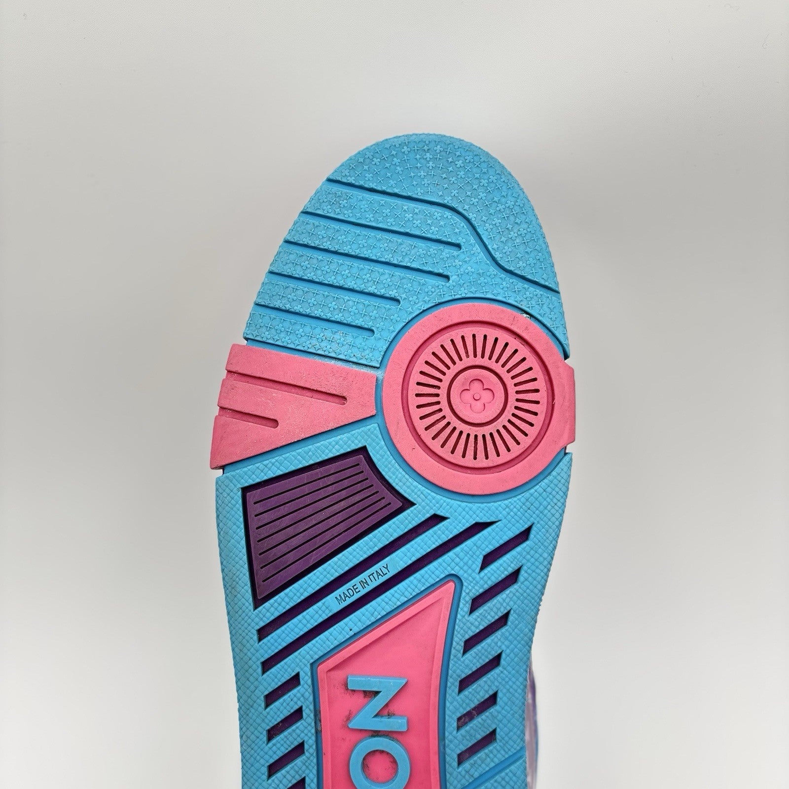 Size 11 LV (12-12.5 US) Louis Vuitton Trainer 'Purple Teal Metallic' GREAT COND!