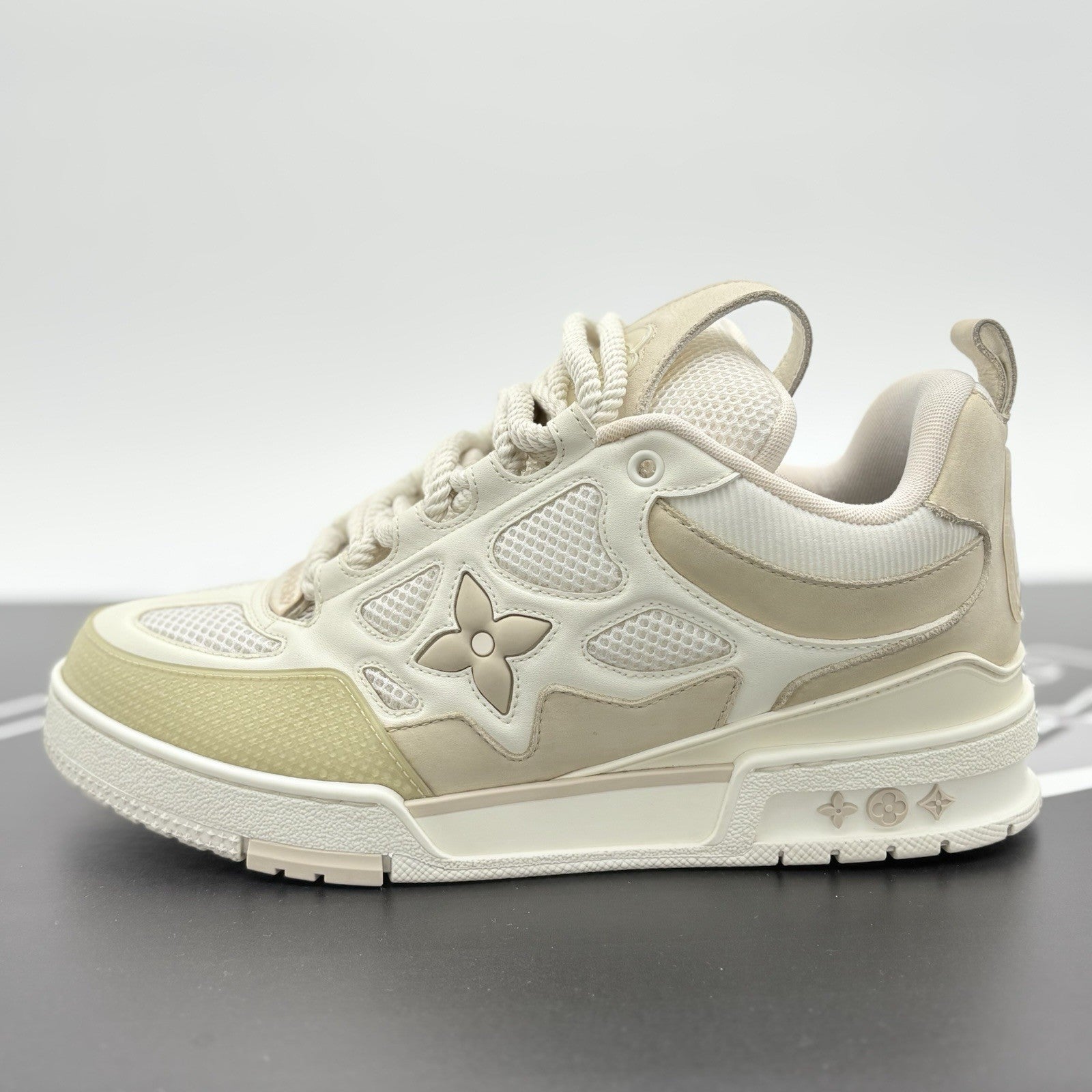 Size 7 LV (8-8.5 US) - Louis Vuitton Skate ' Beige White ' | GREAT COND!