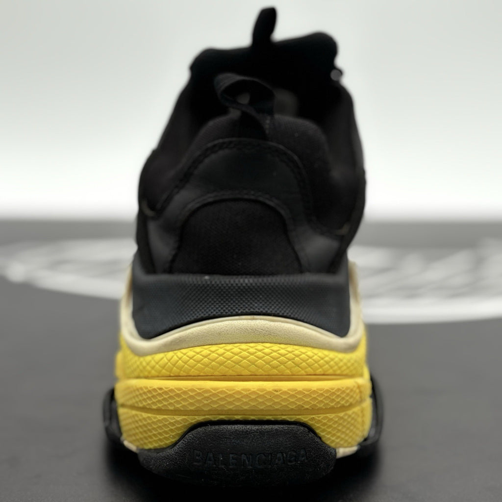 Size 43 (10 US) - Balenciaga Triple S ' Black Yellow ' | GREAT CONDITION!