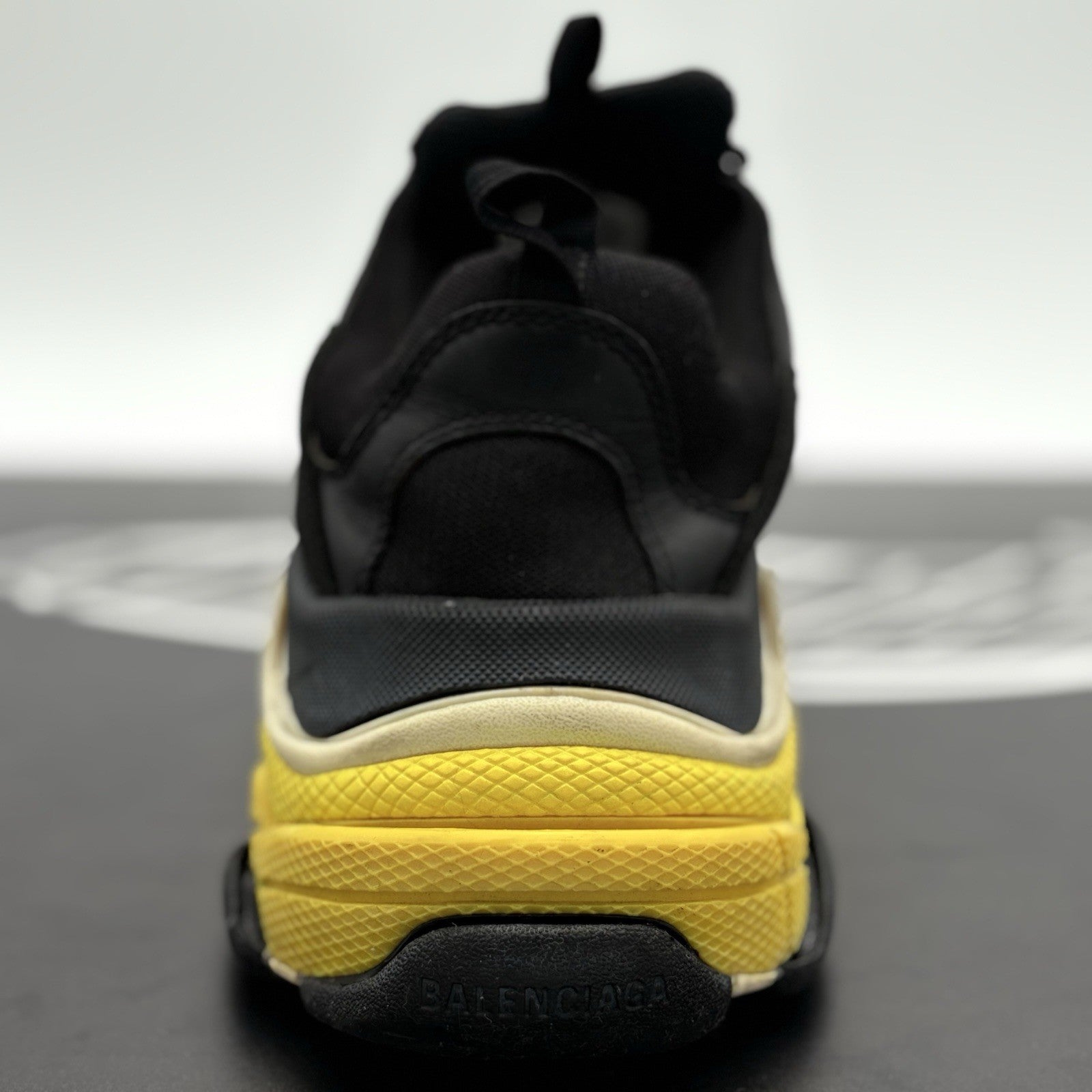 Size 43 (10 US) - Balenciaga Triple S ' Black Yellow ' | GREAT CONDITION!