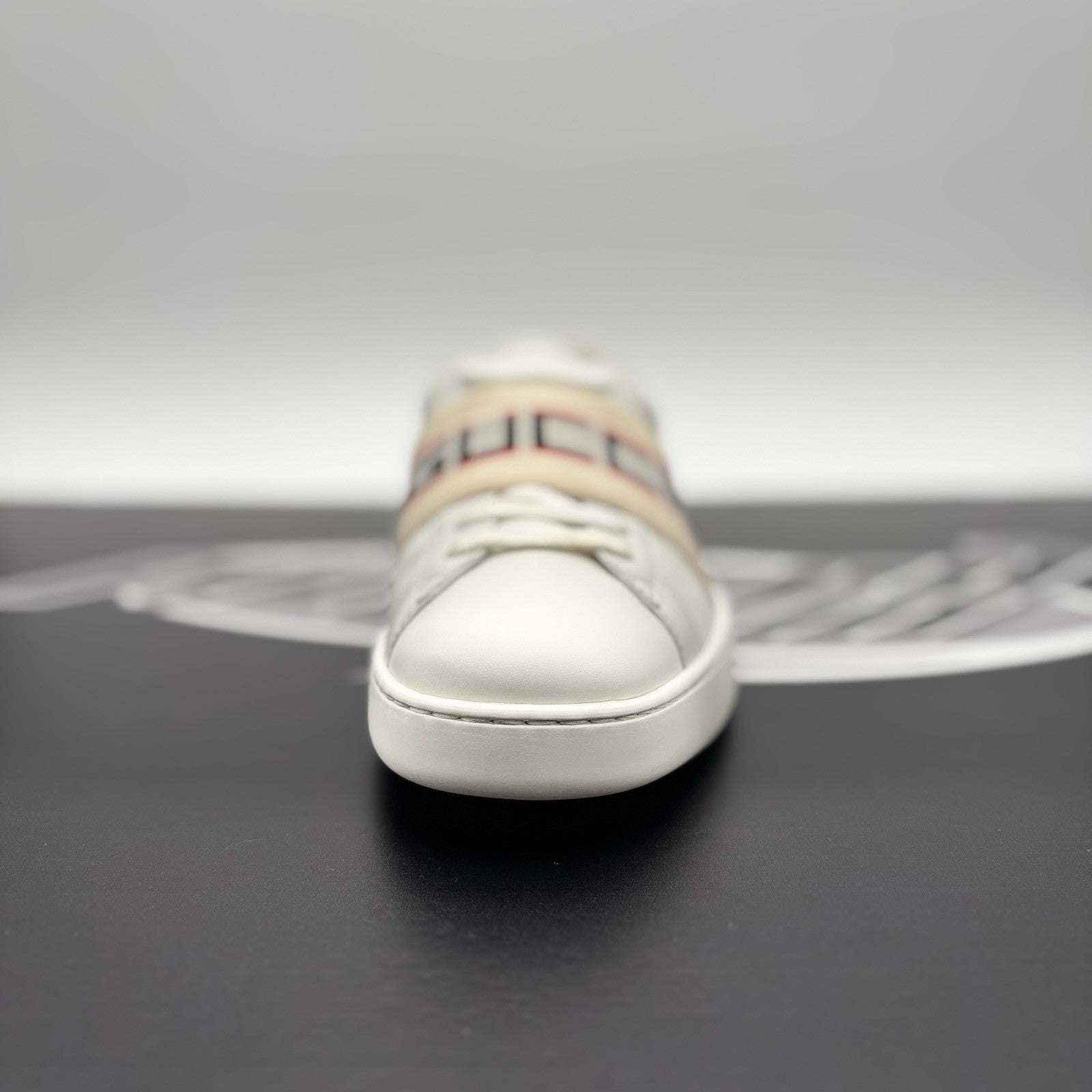 Size 7.5 G (8 US) - Gucci Ace Gucci Stripe ‘ White, Red ‘ | GREAT!