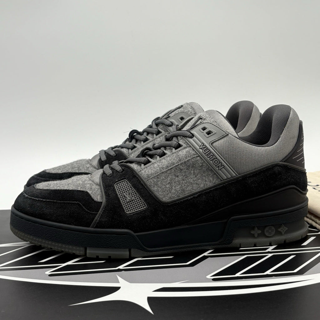 Size 9.5 LV (10.5-11 US) Louis Vuitton Trainer  ' Black Grey ' | SUPER CLEAN!