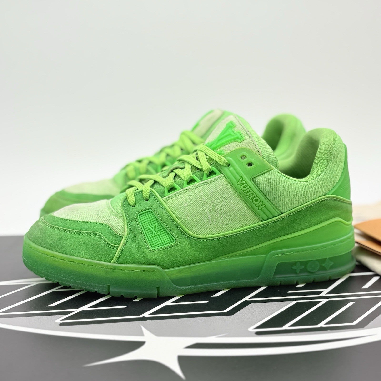 Size 7 LV (8-8.5 US) - Louis Vuitton Trainer ' Slime Green ' | GREAT CONDITION!