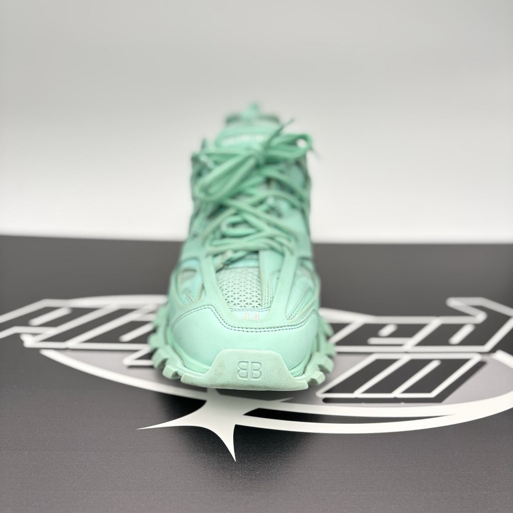 Size 44 (11 US) - Balenciaga Track ' Mint ' | GREAT CONDITION!
