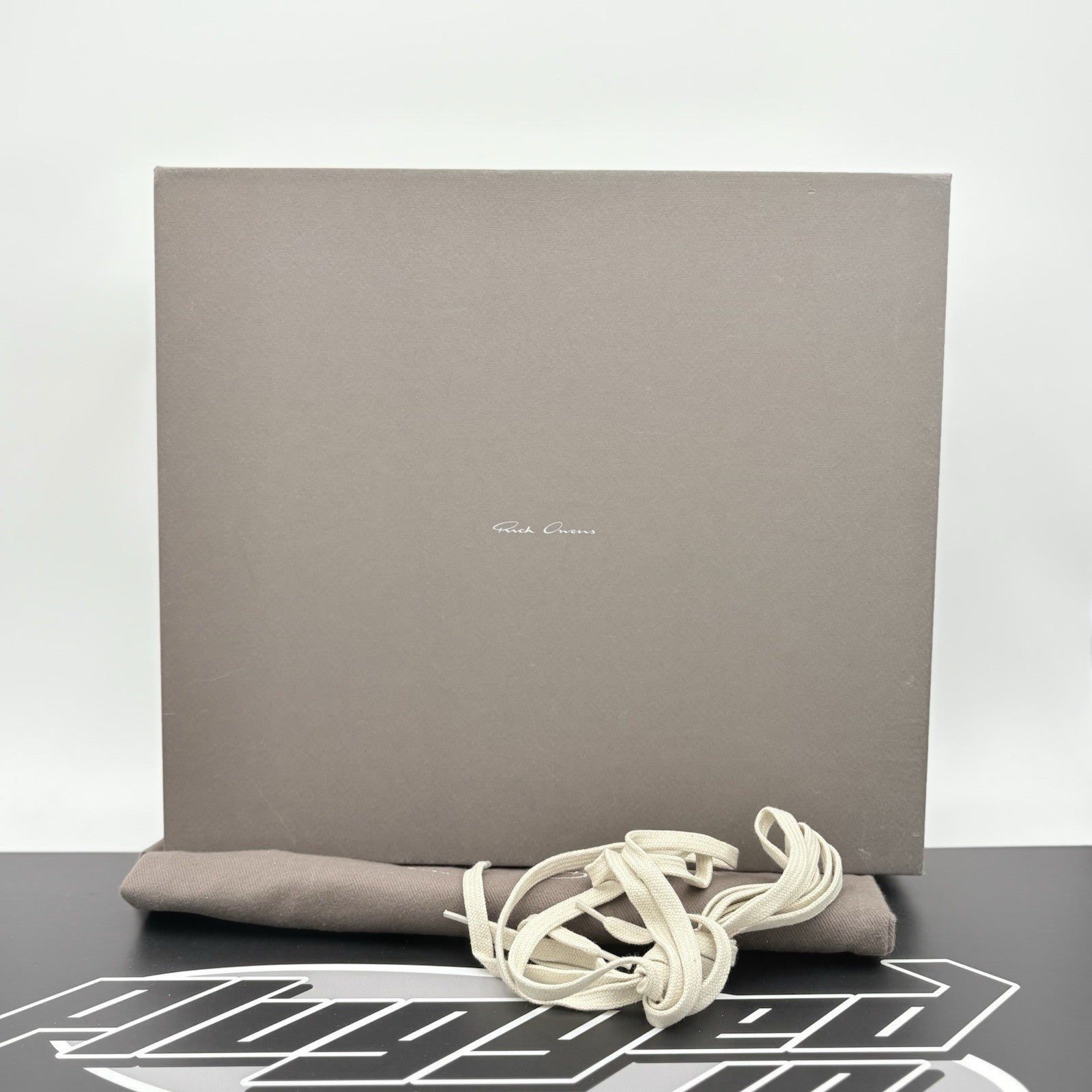Size 41 (8 US) Rick Owens Hollywood Vintage Leather High ' Off White ' | NEW!