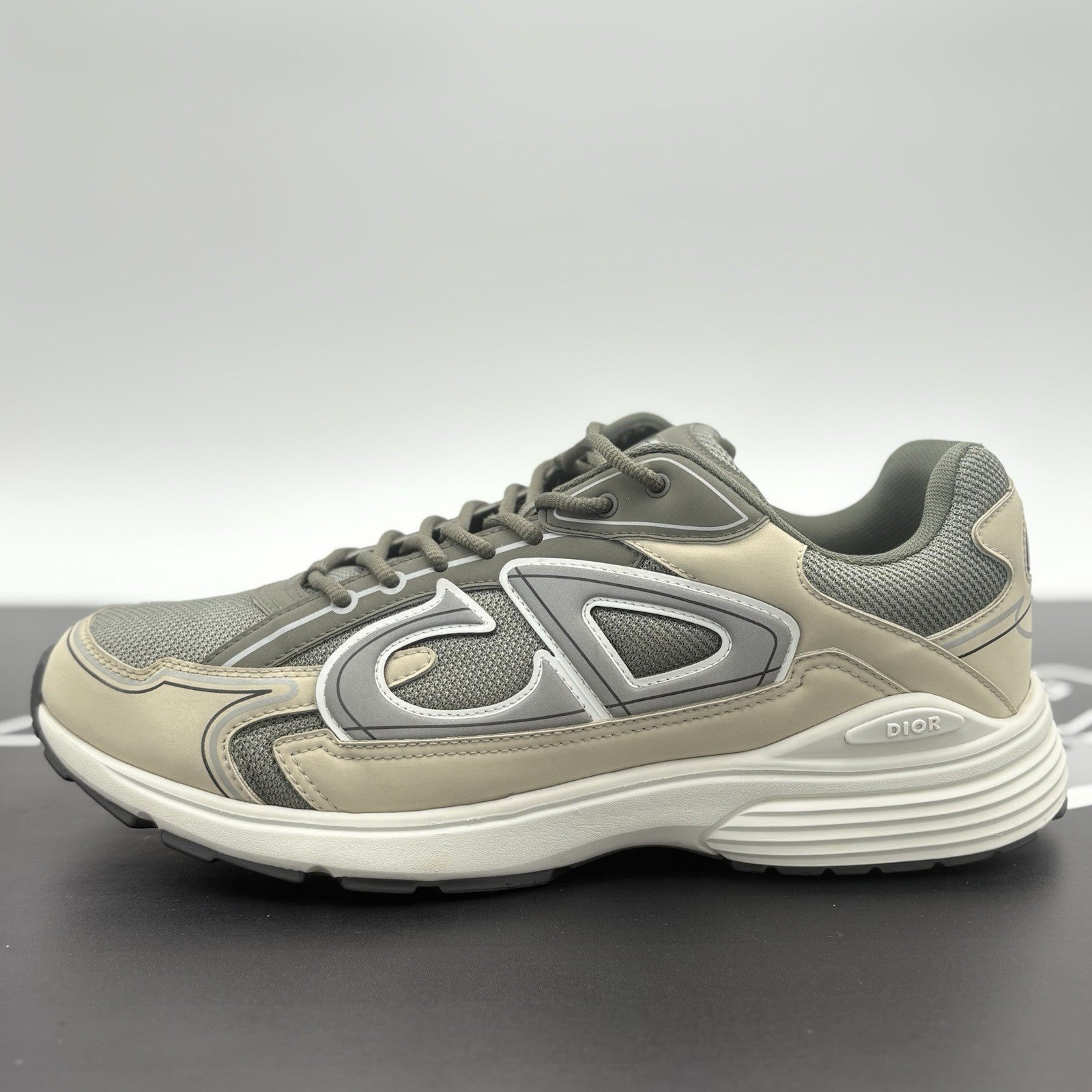 Size 46 (13 US) Dior B30 Reflective Sneaker ' Olive Green Beige ' | SUPER CLEAN