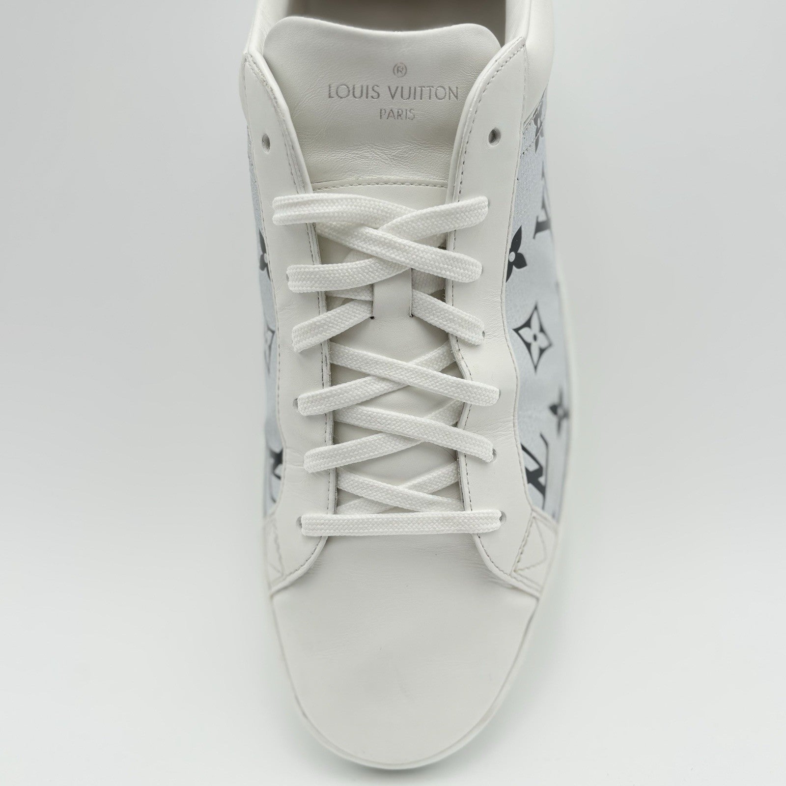 Size 9 LV (10-10.5 US) Louis Vuitton Monogram Luxembourg ' White ' | GOOD COND!