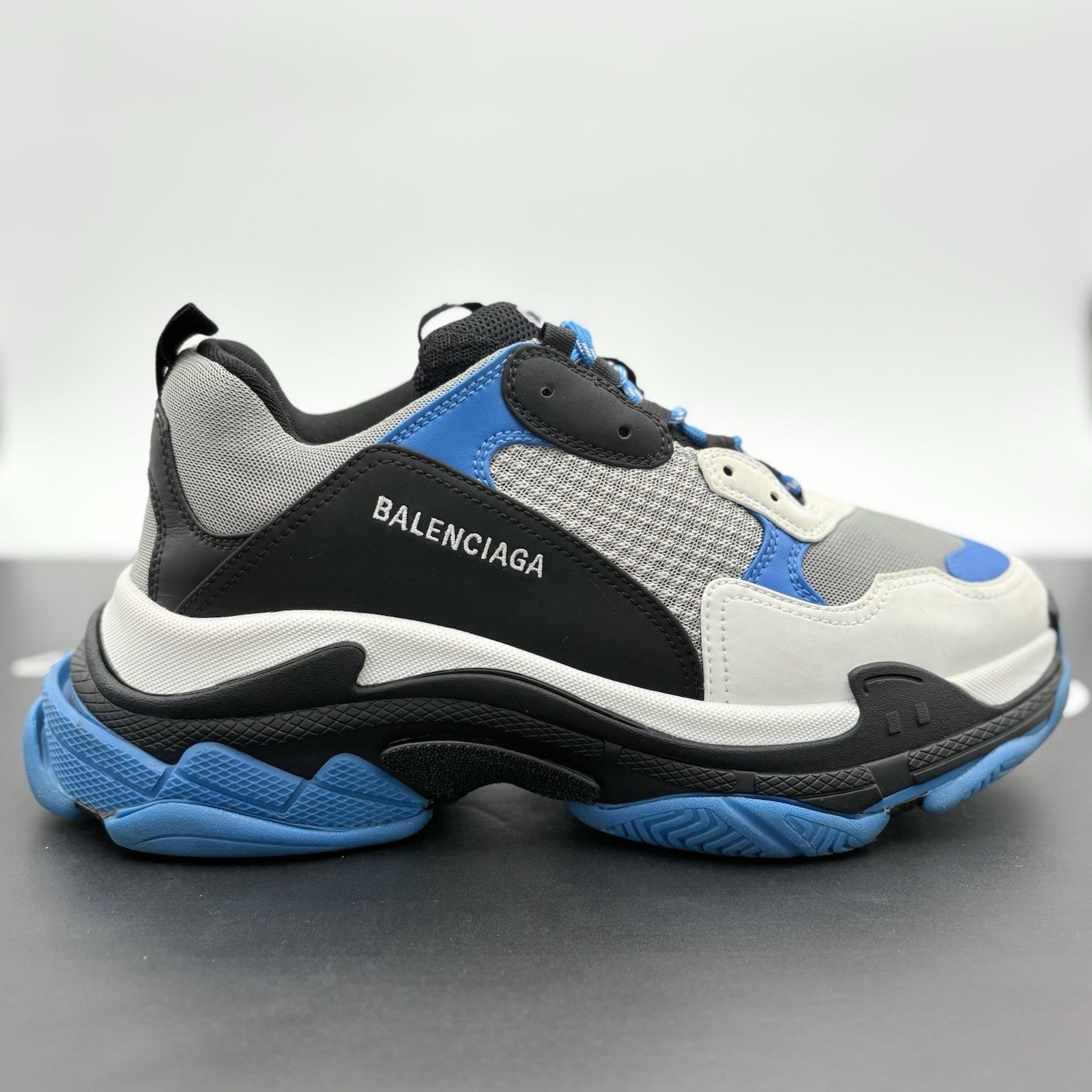 Size 44 (11 US) Balenciaga Triple S Sneaker ' Grey Blue ' | SUPER CLEAN!
