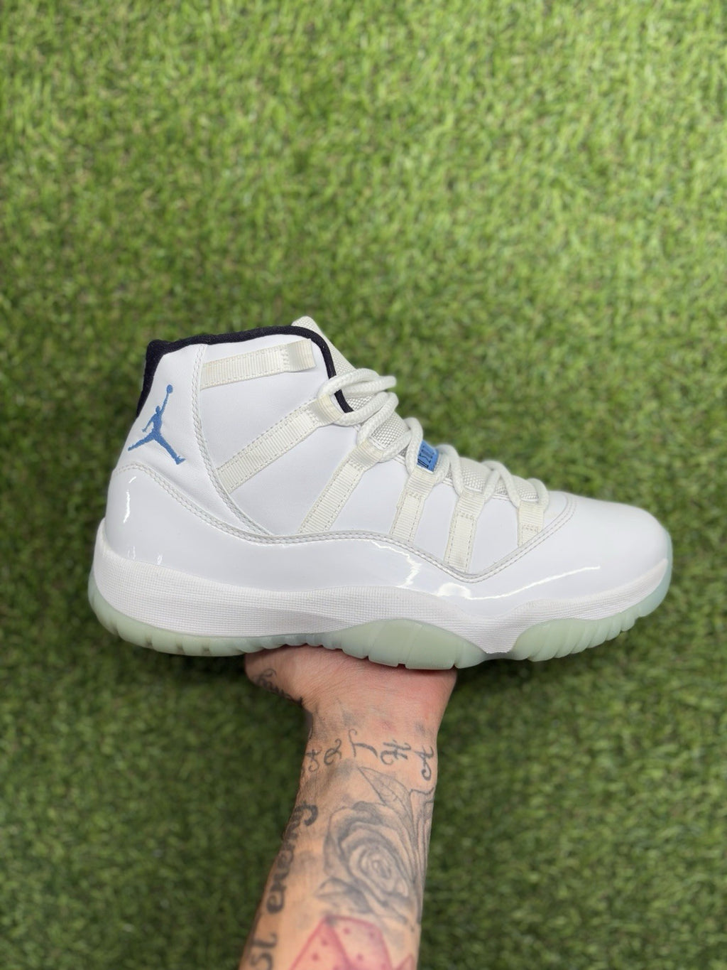 Size 9 - Air Jordan 11 Retro 2014 ' Legend Blue , Columbia ' | GREAT CONDITION!