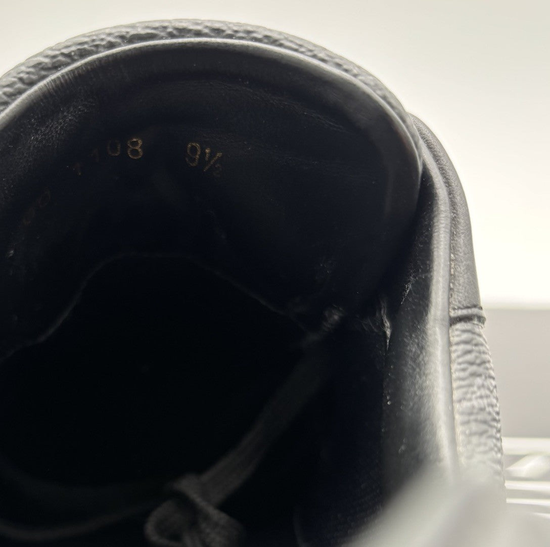 Size 9.5 LV (10.5-11 US) Louis Vuitton Runaway ' Black White ' | GREAT COND!