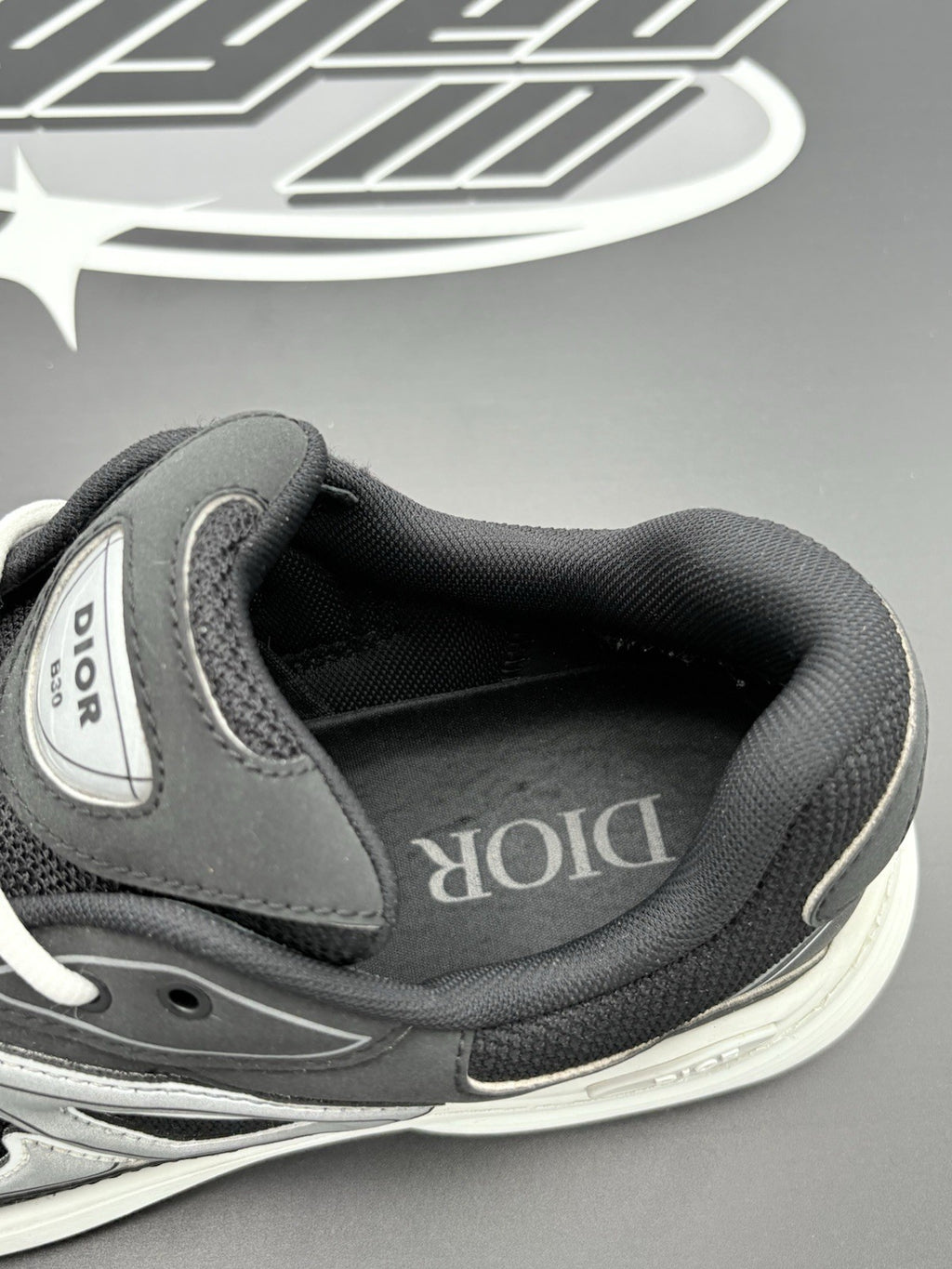 Size 44 (11 US) - Dior B30 ' Black White ' | GOOD CONDITION!