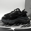 Size 39 - Balenciaga Triple S ' Black ' | SUPER CLEAN!