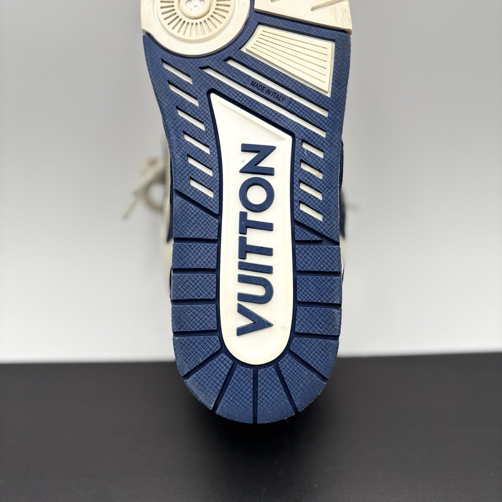 Size 8 LV (9-9.5 US) - Louis Vuitton Skate ' Marine ' | GREAT CONDITION!