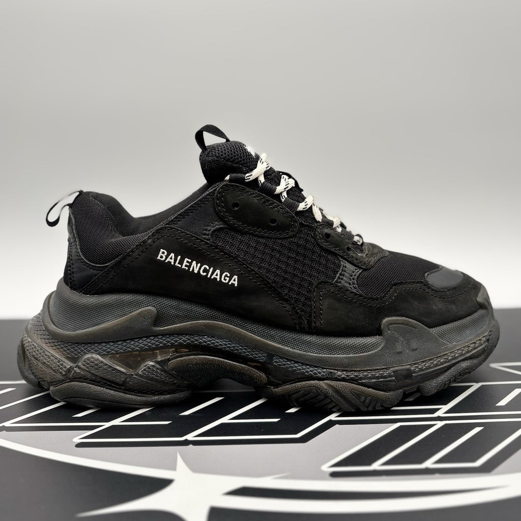 Size 42 (9 US) - Balenciaga Triple S ' Black ' | GOOD CONDITION!
