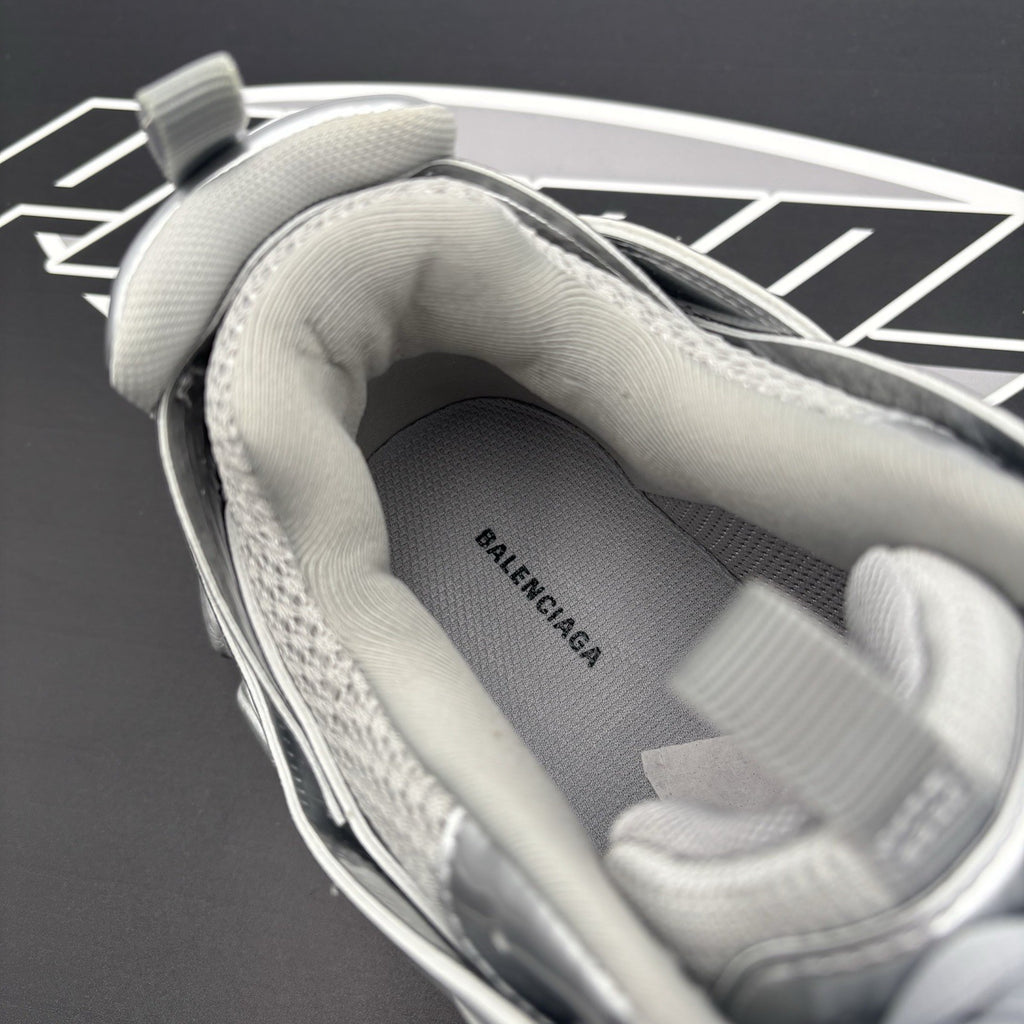 Size 43 EU (10 US) - Balenciaga Track ' Triple Silver ' | BRAND NEW!
