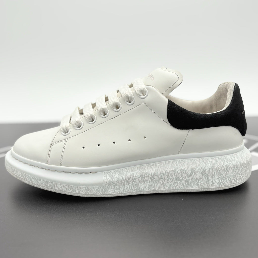 Size 41 (8 US) - Alexander McQueen ' White Black ' | GREAT CONDITION!