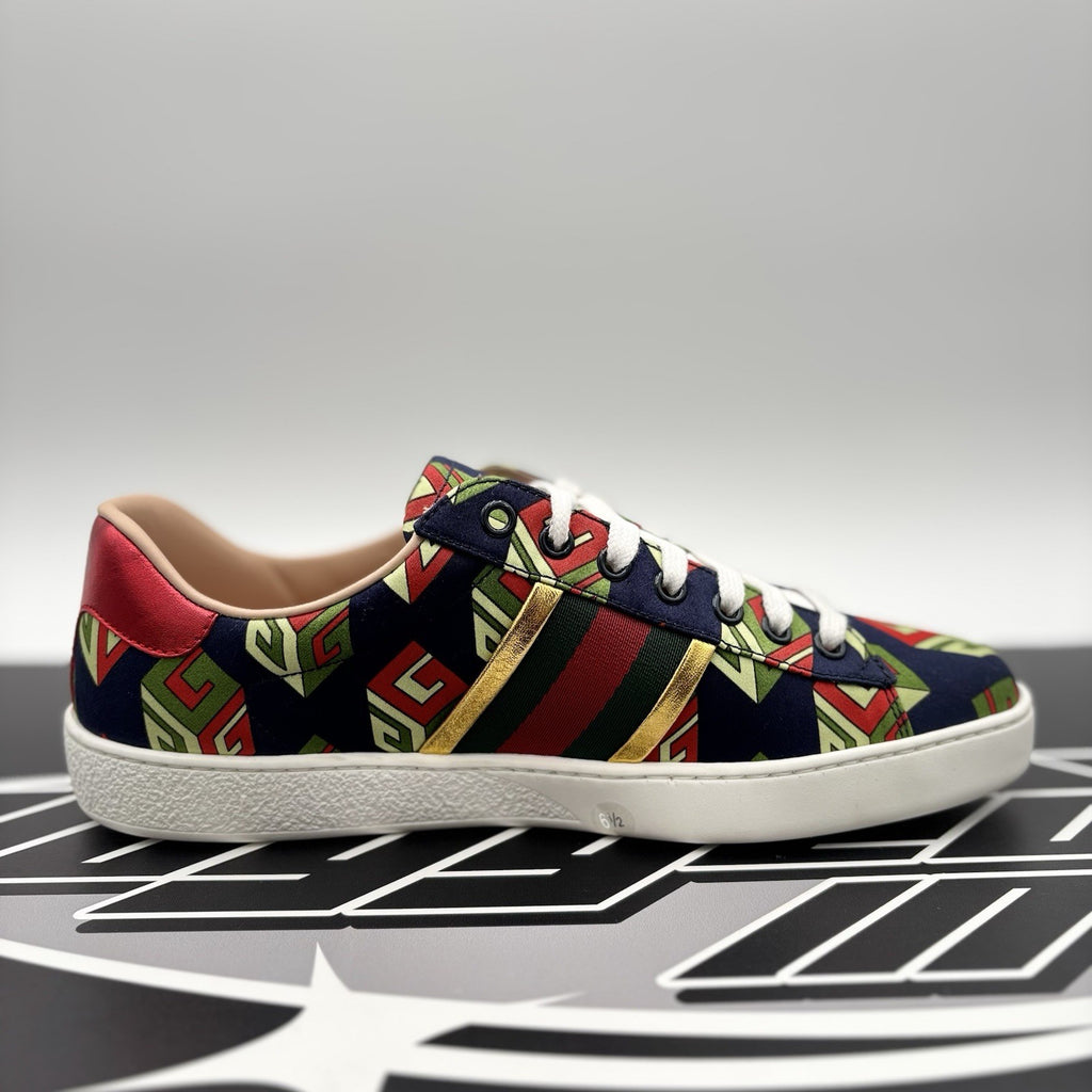 Size 6.5 G (7 US) - Gucci Ace GG Wallpaper | NEW!