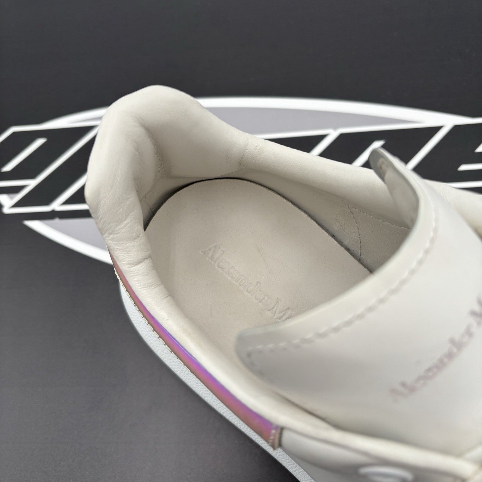 Size 43 (10 US) - Alexander McQueen ‘ Shock Pink ‘ | GREAT CONDITION!