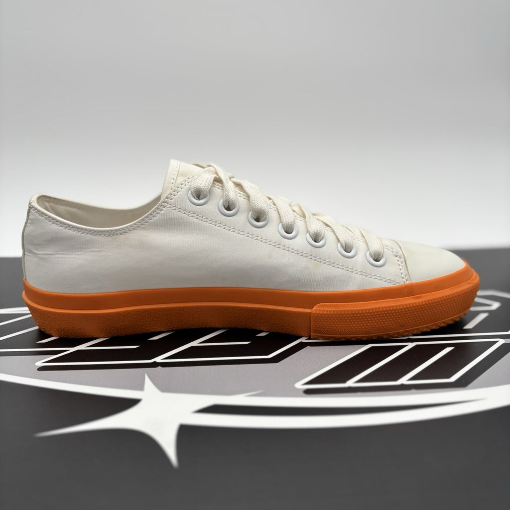 Size 41 EU (8 US) - Burberry Low Sneaker ' Orange, White ' | SUPER CLEAN!