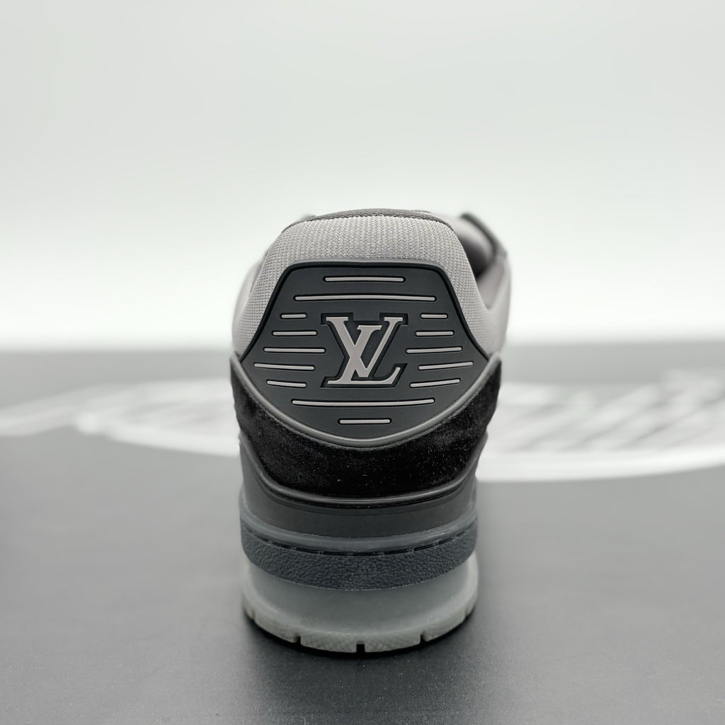 Size 9.5 LV (10.5-11 US) Louis Vuitton Trainer  ' Black Grey ' | SUPER CLEAN!